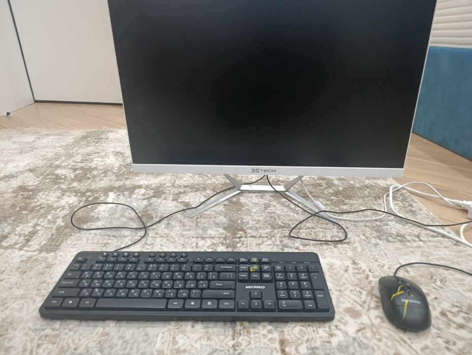 X-tech Monoblok computer