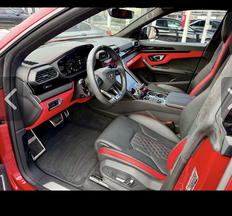 Кола под наем Lamborgini Urus