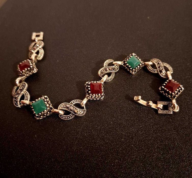 Brățară din argint 925 cu pietre roșii și verzi