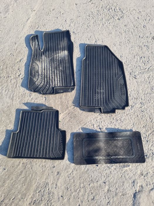 Cobolt rezinka polik tekinga !