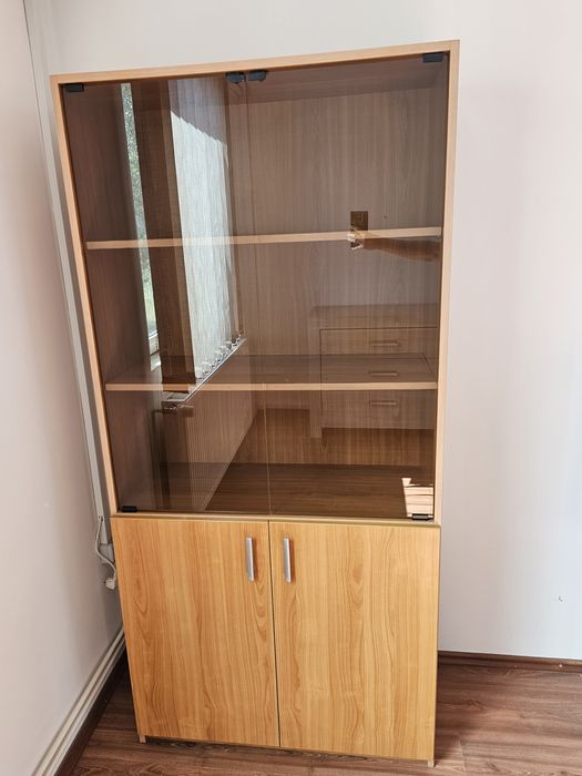 2x Dulapuri combinate cu vitrină — lemn, ideale pentru arhivă/acte