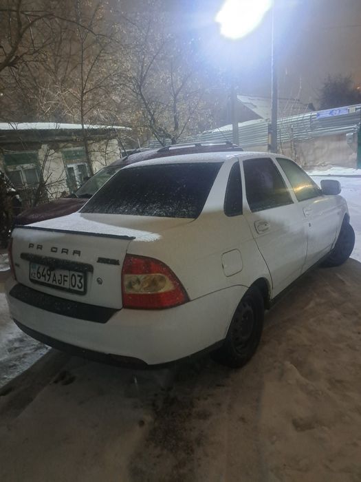 Продам   Priora:2011