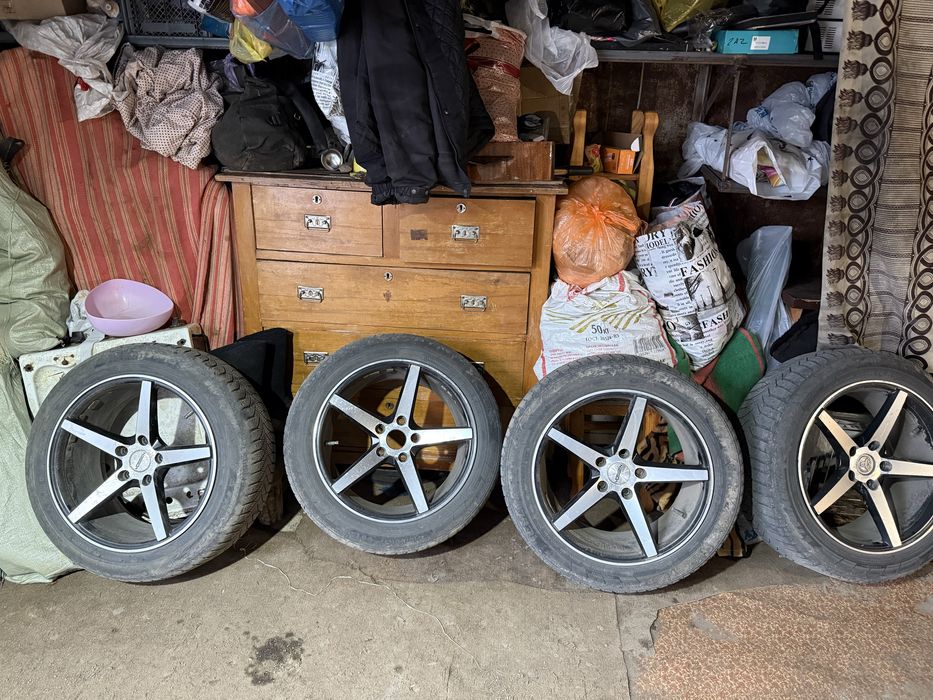 Продам диск с резиной