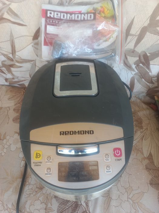 Мултиварка сотилади