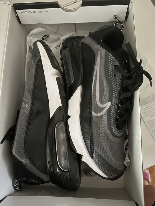 Nike  air max 720