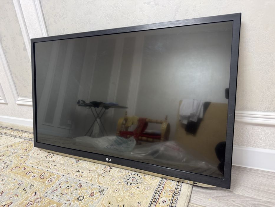 Продам телевизор LG