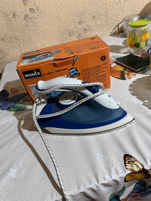 Паровой утюг Monix ProMax 1400 Inox 1400 W