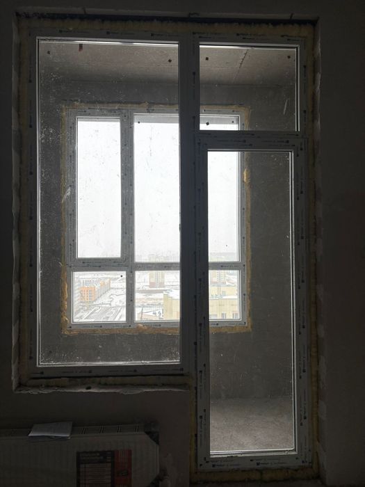 Окна на балкон новые