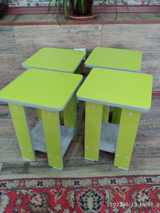 Табурет маленький и большой