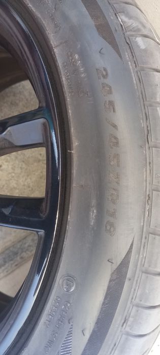 Vand un set de genti cu cauciucuri de la bmw seria 5 paket M2017