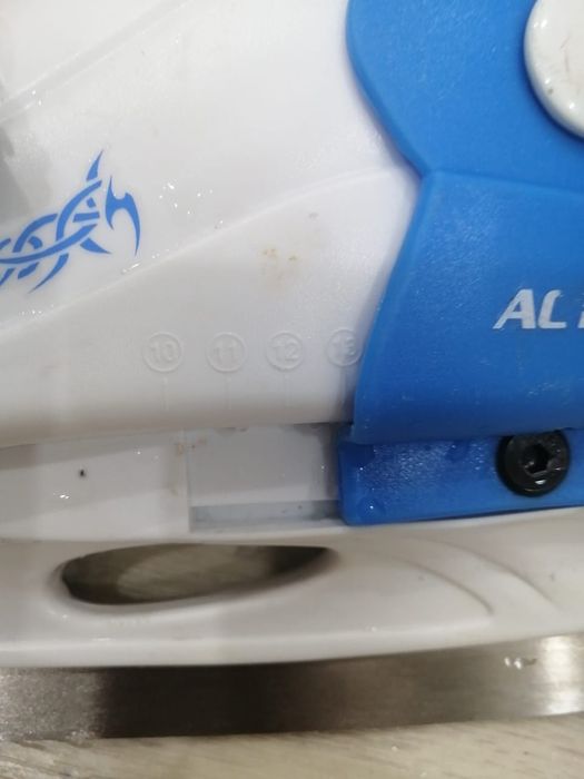 Продам коньки детские