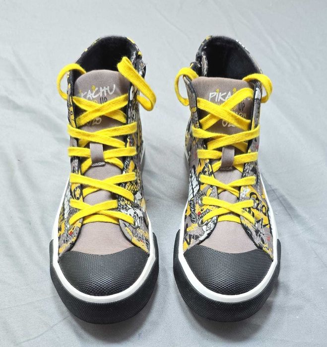 Pokemon Boy's High Top Sneakers , marimea 36