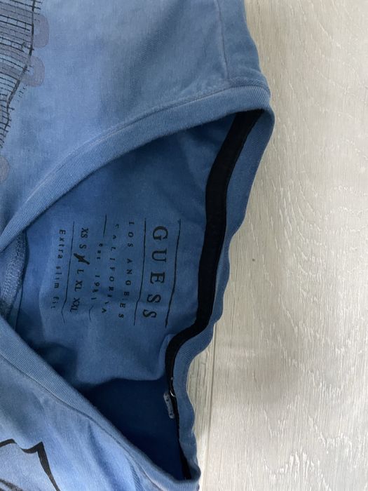 Tricou guess.