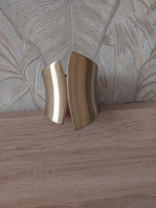 Браслет Новый Не подашёл в размере