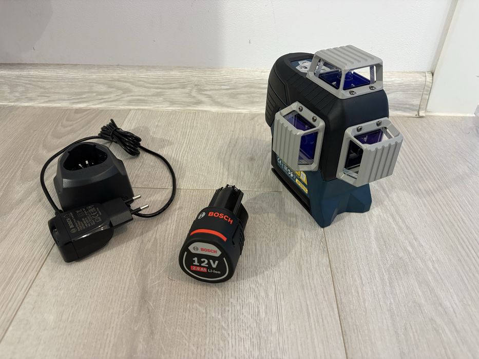 Nivela Laser Bosch GLL 3-80 C profesionala