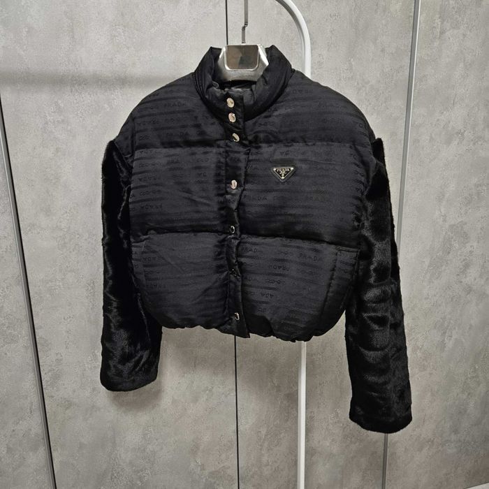 Дамсми палта, якета и жилетки