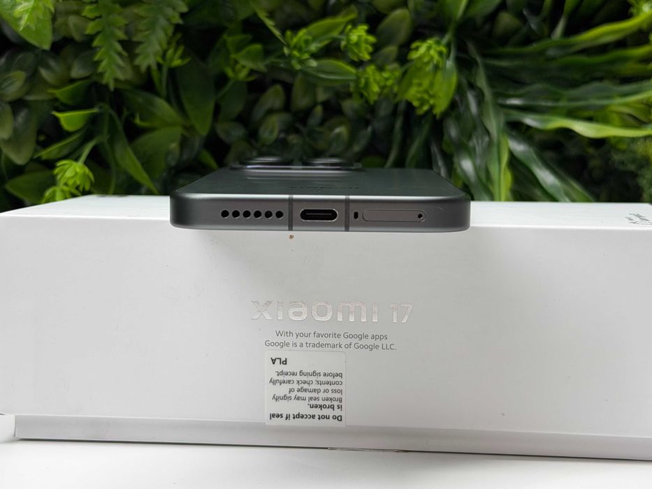 ! КаТо НоВ ! Xiaomi 17 256GB Black 1г Гаранция