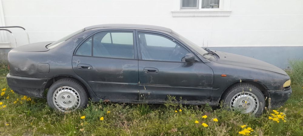 срочно продается автомобиль