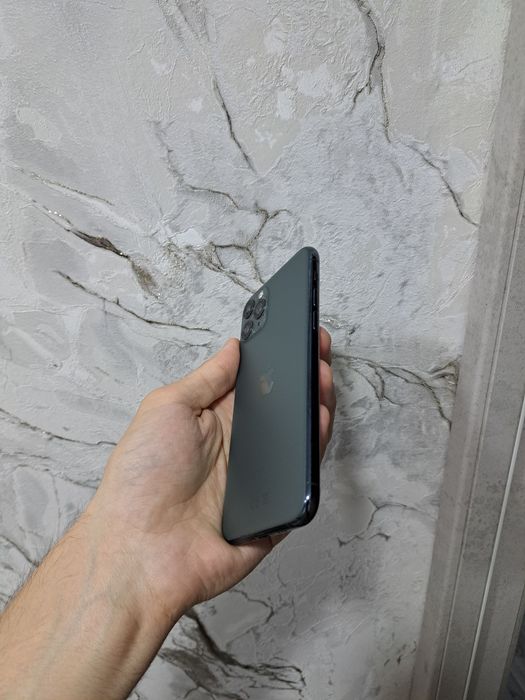 iPhone 11 pro очилмагян Ваккум холата