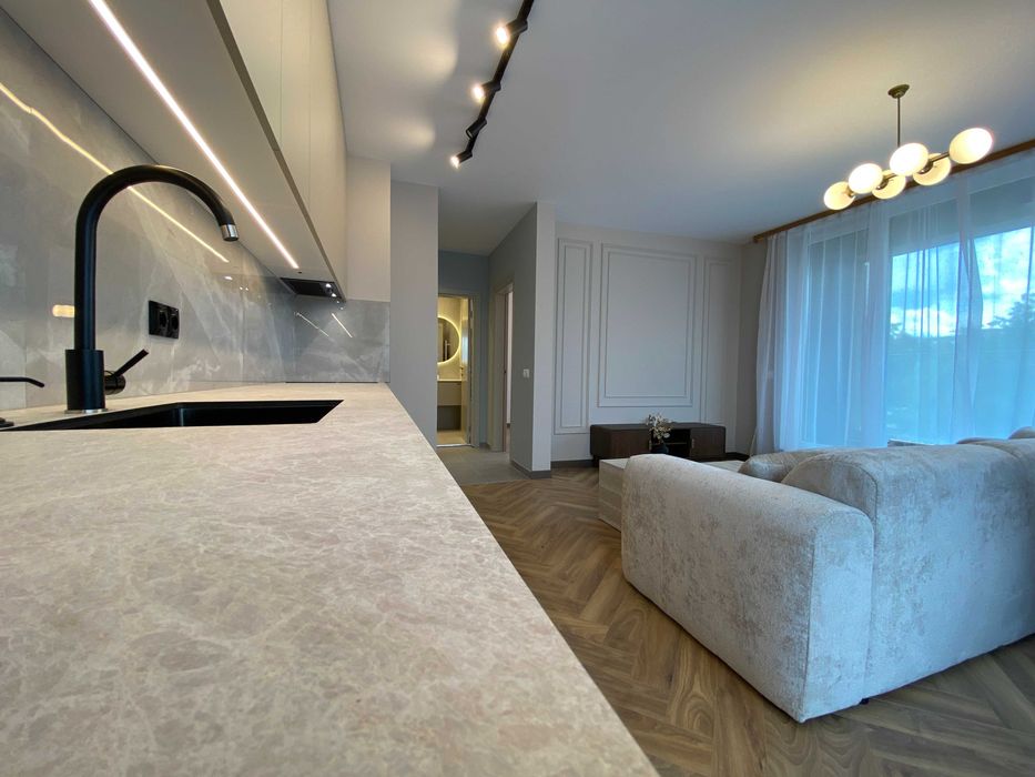 Собственик продава нов обзаведен тристаен апартамент в сграда на IDEA HOME