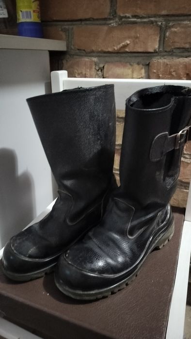 Продам куртку,сапоги рабочие б/у б/у