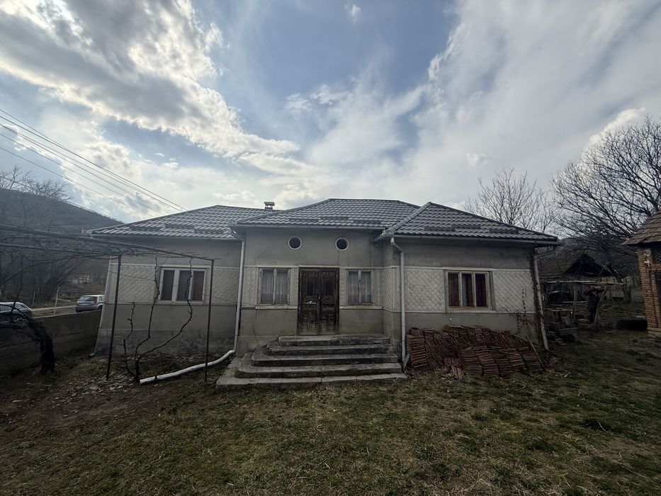 Vand Casa/Teren/Padure