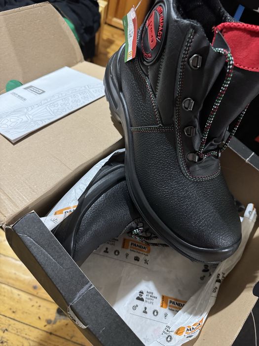 Мъжки професионални обувки 44 номер !