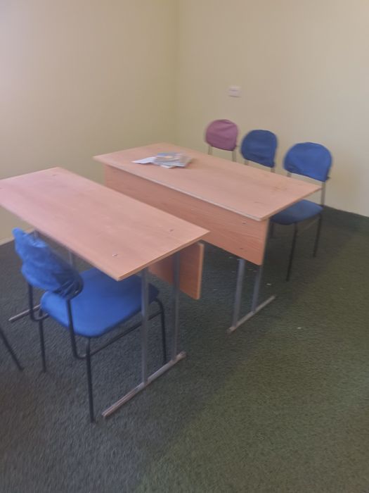 Parta va stullar sotiladi