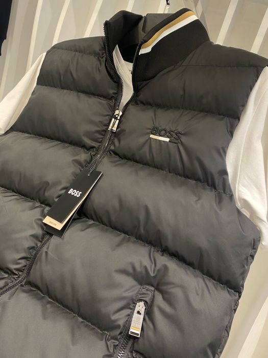 3хл Мъжки луксозен елек Boss най-високо качество