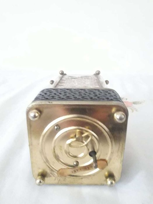 Sticla cristal cu dop si mecanism muzical