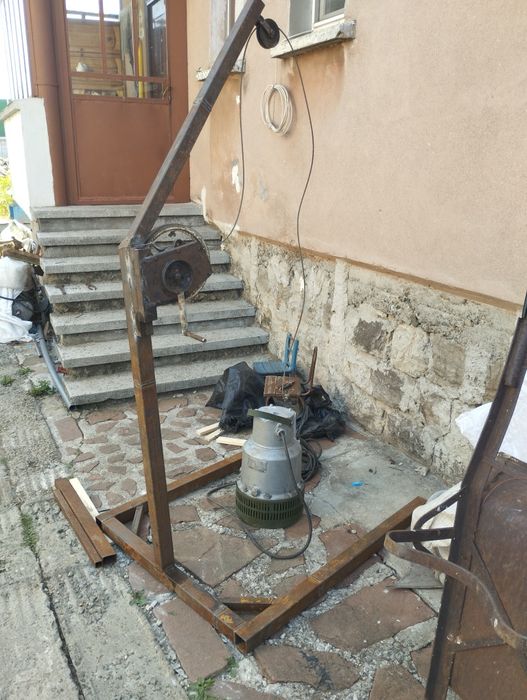 Трифазна водна помпа бибо