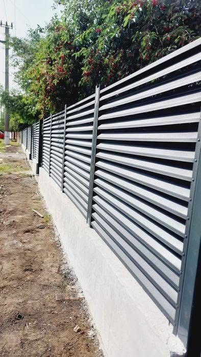 Construim garduri și porți