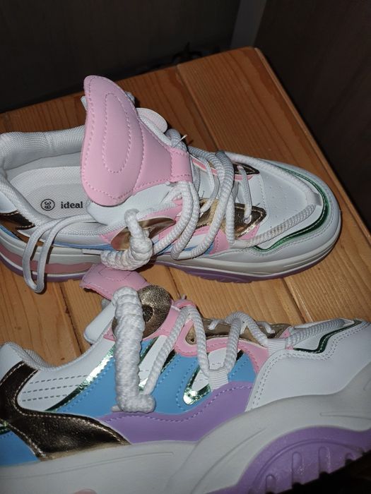 Дамски маратонки