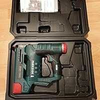 Capsator pe acumulator 20V,  model Parkside 20 V PAT 20-Li A1, LED integrat, magazie cu indicator de umplere, Verde