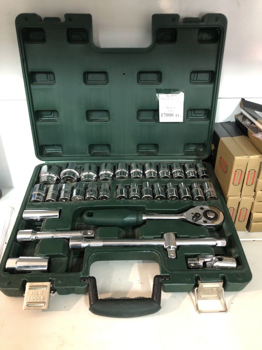 Набор инструментов 32 предмета.