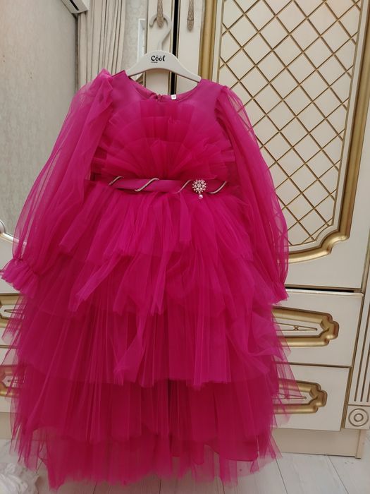 Пышные платье новые