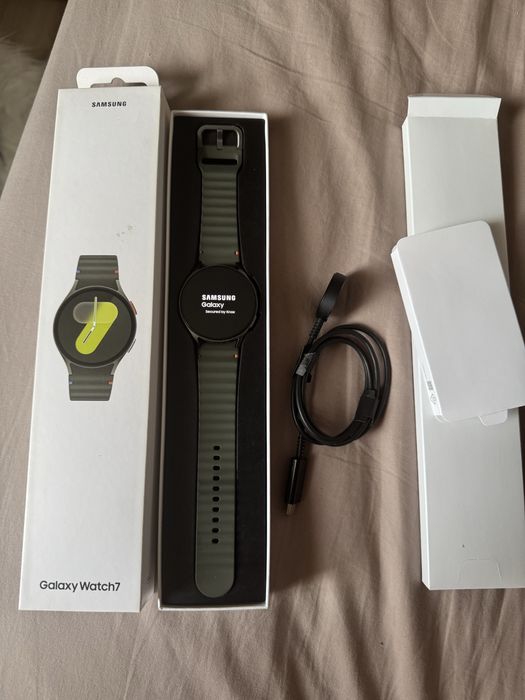 Samsung Galaxy watch 7, 44, зелёный