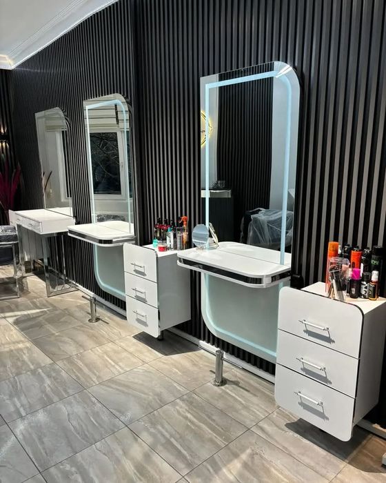 LED огледала за салони и студиа