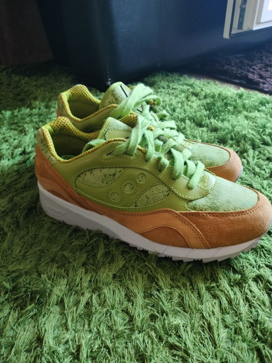 Saucony Saucamole edi ie limitat 1200 perechi Paltin OLX.ro