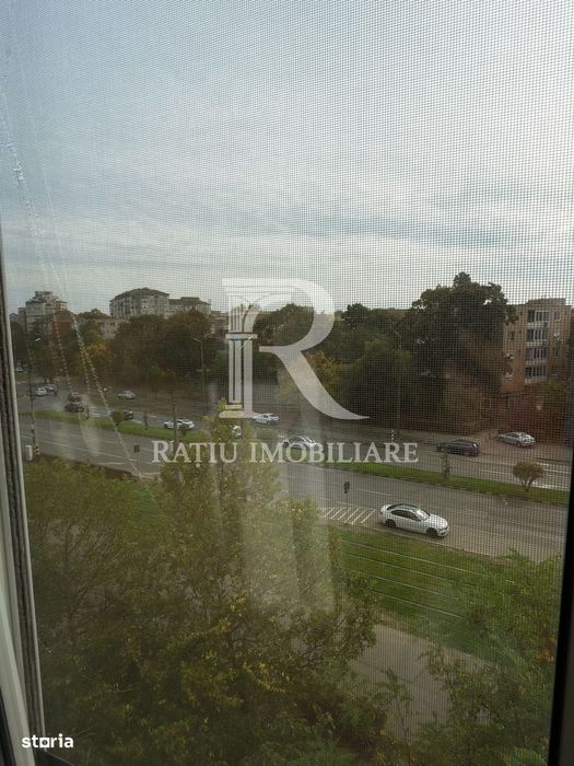 Apartamen 3 camere | Bulevardul Decebal | Oradea