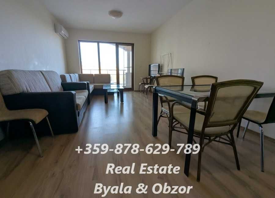 Тристаен апартамент с морска гледка + паркоместо в подземен гараж