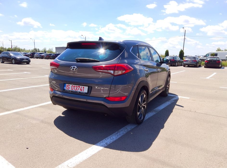 Hyundai tucson  1.7crdi 116 cp 170.000km