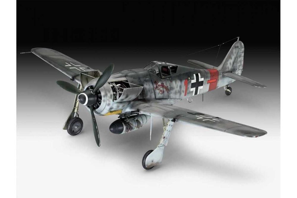 Сборная модель самолета Фокке-Вульф Fw.190 (Academy, 1:72)