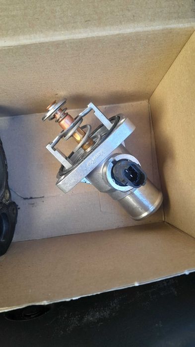 Нов термостат за Опел, Шевролет, VAUXHALL