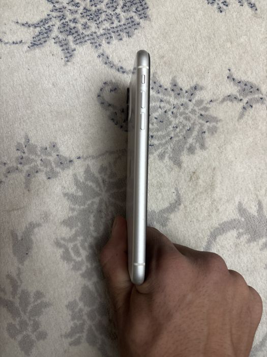 iPhone 11 64GB ok
