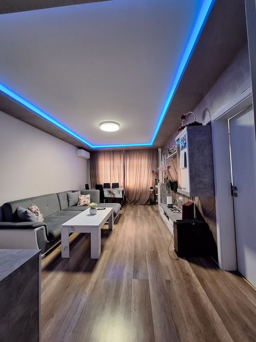 Продава се Многостаен апартамент в Стара Загора, Опълченски - 102 кв.м за 1422 €/кв.м - Снимка #1