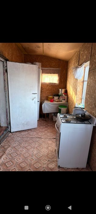 Продаю дом , 5 комнат вместе с кухней