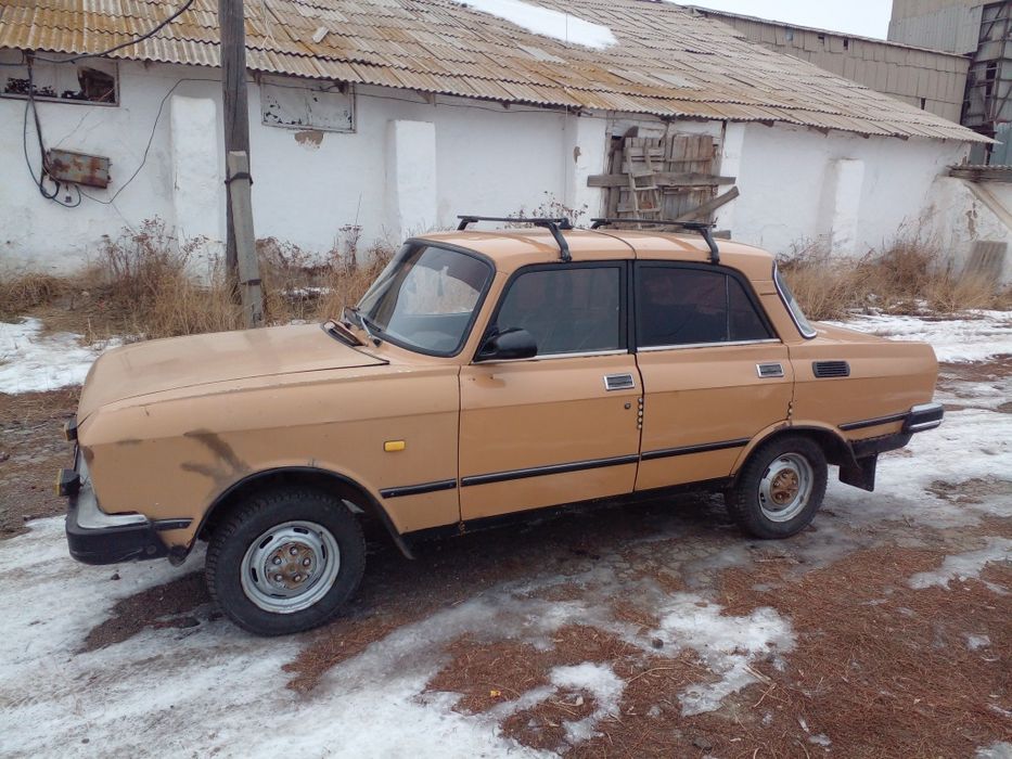 Продам москвич 2140