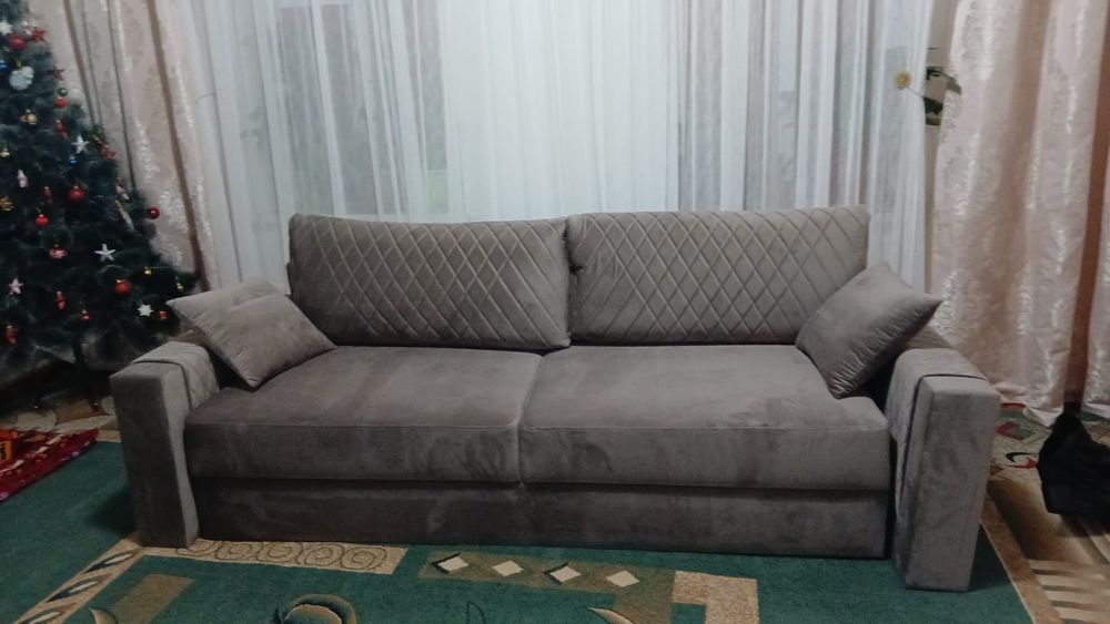 Новый диван двухместный