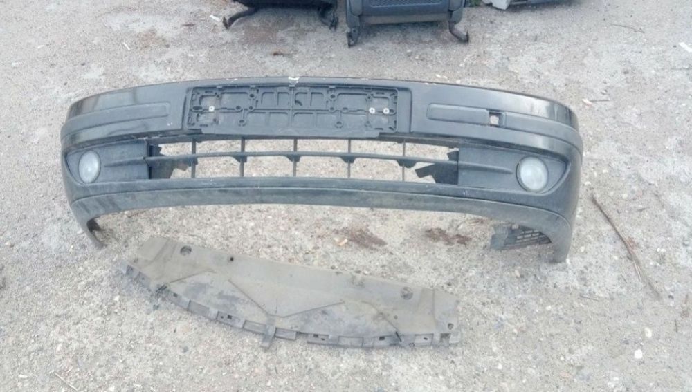 Vând bara Renault Laguna 2 , stare foarte buna, completa proiectoare , am și verde doar Rm Valcea